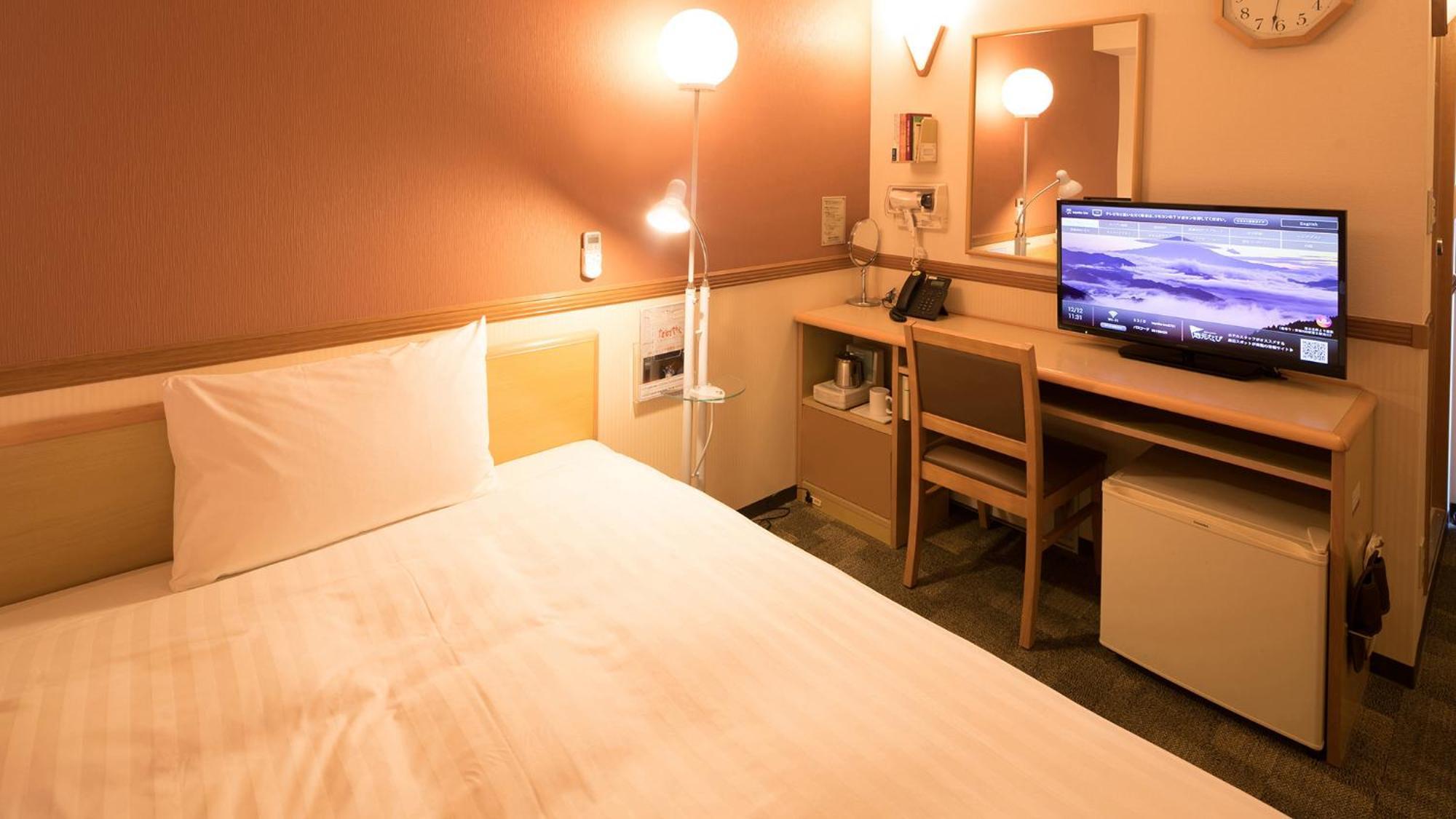 Toyoko Inn Nagoya Owari Ichinomiya Ekimae Quarto foto